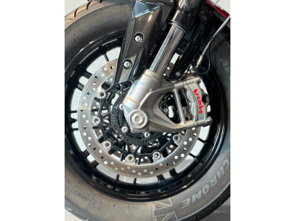 TRIUMPH ROCKET 3R Edition 221 pour 327 €/mois triumph Agen