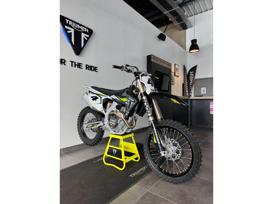 TRIUMPH TF 450-RC pour 180€/mois triumph Agen