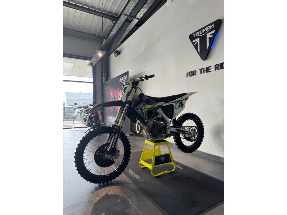 TRIUMPH TF 450-RC pour 180€/mois triumph Agen