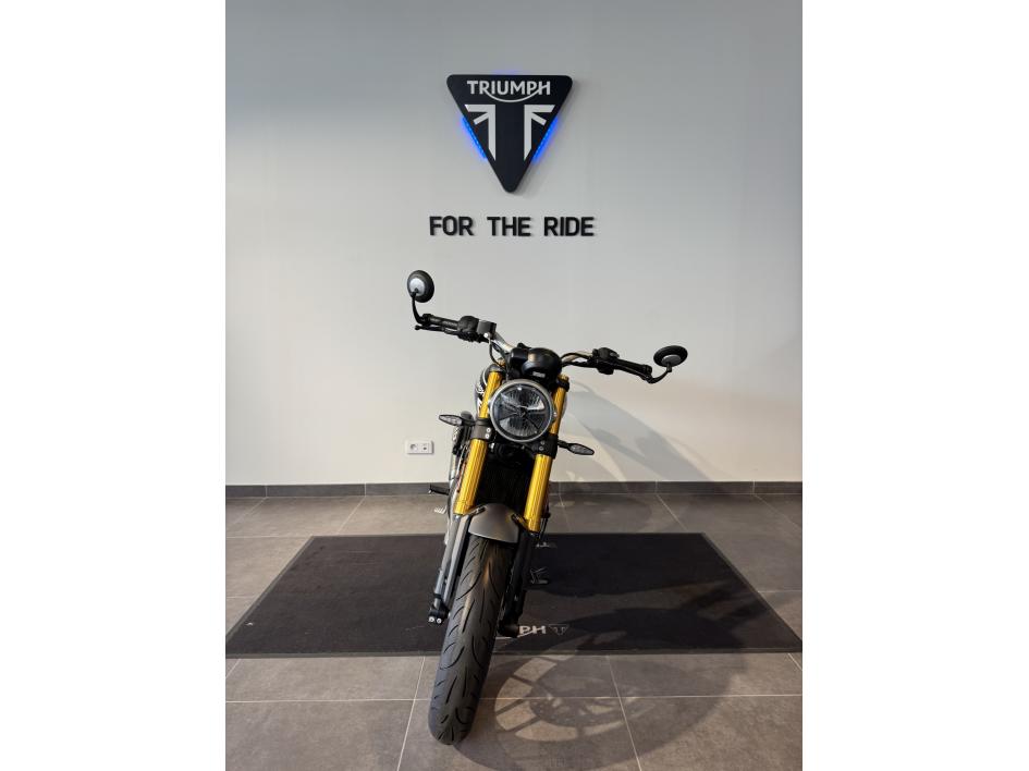 TRIUMPH SPEED 400 NEUVE  POUR 113 € MOIS CHEZ TRIUMPH 47 AGEN