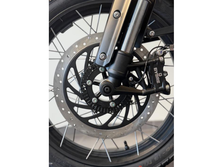 Triumph scrambler 400 xc pour 145€/mois chez triumph Agen