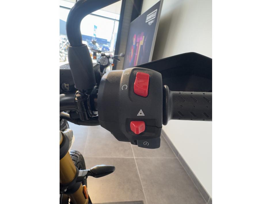 Triumph scrambler 400 xc pour 145€/mois chez triumph Agen